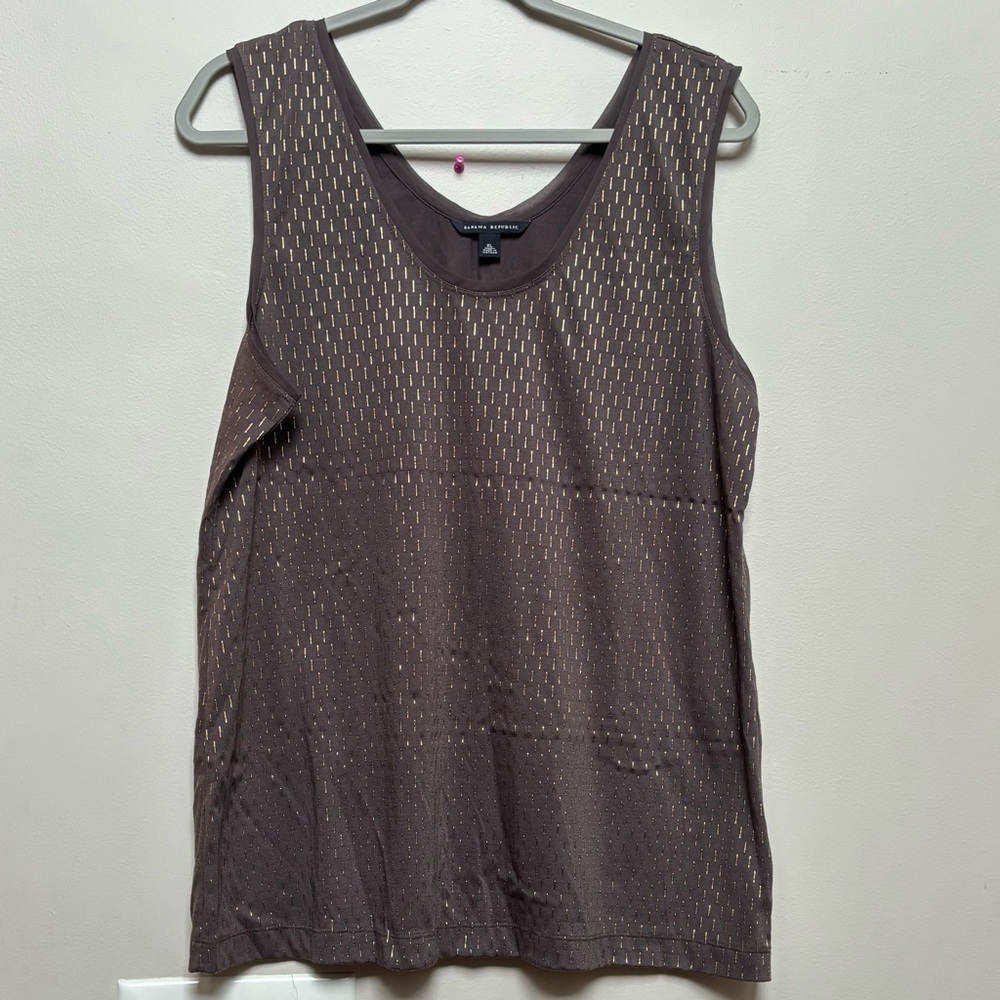 Banana Republic Women's Sleeveless Top Size XLBrown with Gold Accents